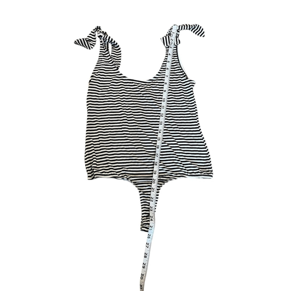 Women's Vero Moda Striped Bodysuit M Black White Sleeveless Tank Shirt - Picture 7 of 8